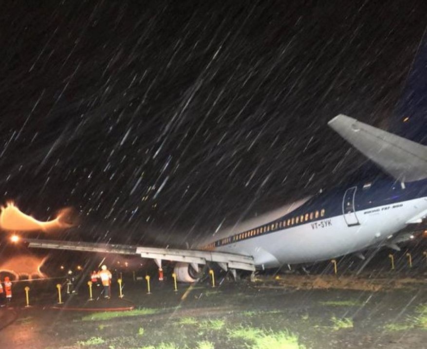 民航早報(bào)：香料航空737雨中在孟買沖出跑道