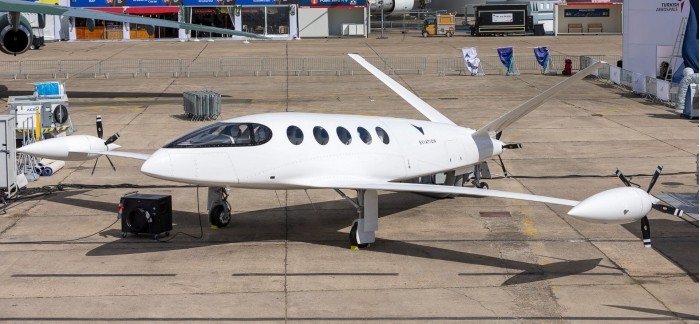 全電動飛機或在航空領(lǐng)域未來10年發(fā)揮重要作用-海運報價