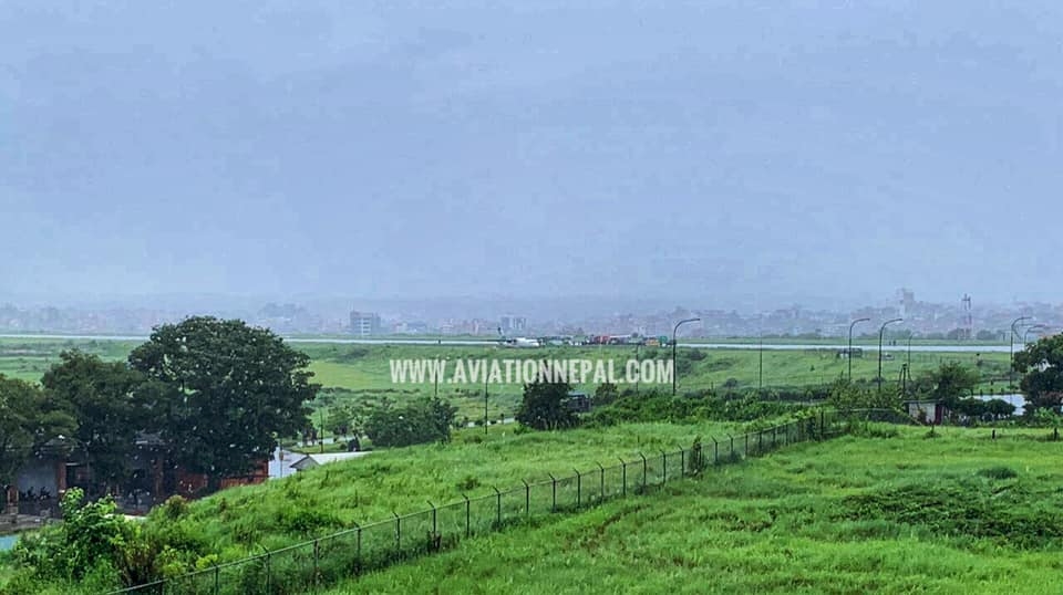 雪人航空客機(jī)沖出跑道 圖片來源：Aviation Nepal