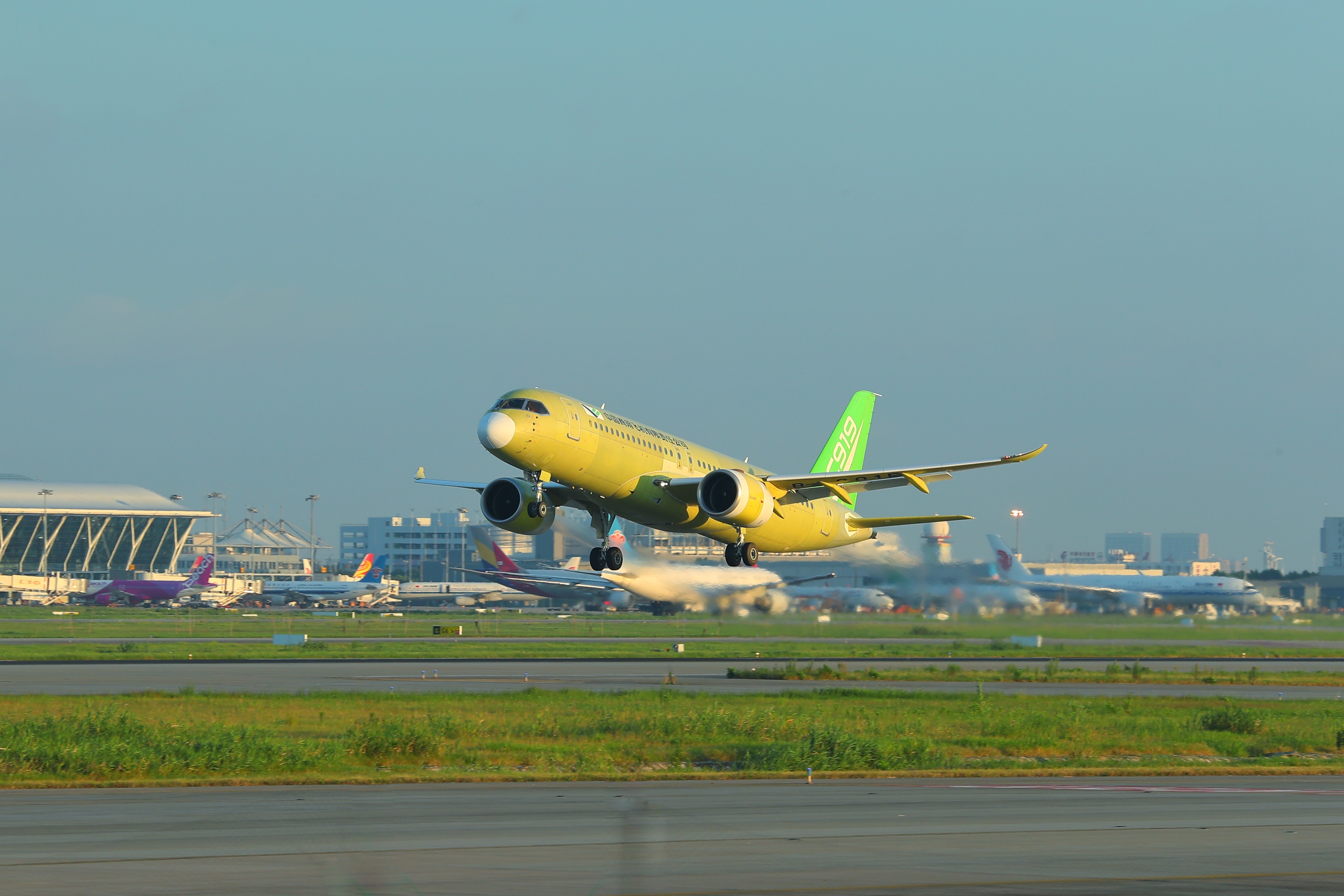 下半年再試飛兩架飛機 C919適航取證將全面提速