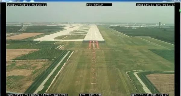 全球首次！大興機(jī)場(chǎng)第二階段飛行校驗(yàn)：雙機(jī)同時(shí)升空-上海國(guó)際快遞