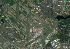 史基浦機場發(fā)生“車禍”：卡車撞壞一架波音737-澳大利亞國際快遞