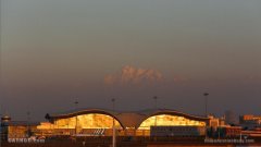 澳大利亞國際空運(yùn)烏魯木齊國際機(jī)場改擴(kuò)建工程16日正式開工