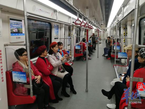 廣州地鐵21號線已發(fā)車 居民起大早飲“頭啖湯”