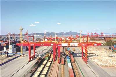 上海機(jī)場(chǎng)-多式聯(lián)運(yùn)：從深蹲助跑到起飛跳躍