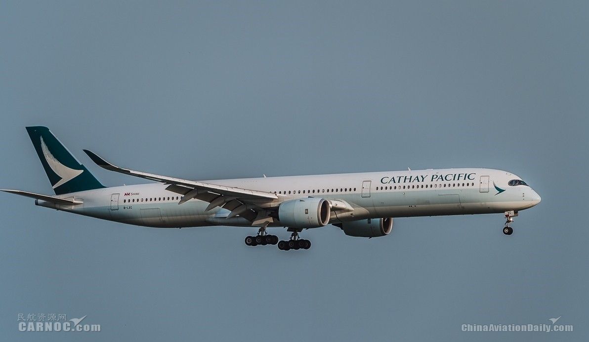 國泰航空1月載客量同比下降3.8%至301萬人次