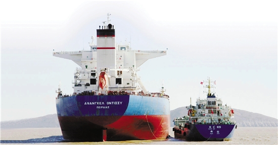 阿聯(lián)酋空運(yùn)-海南洋浦完成首票“保稅燃料油直供國(guó)際航行船舶”業(yè)務(wù)