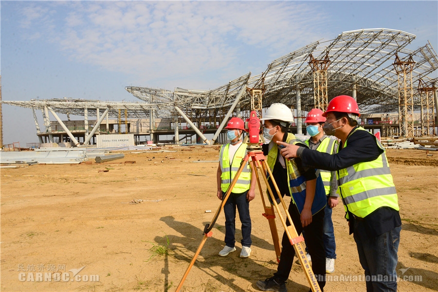 3月20日 湖北荊州機場建設(shè)順利復(fù)工復(fù)產(chǎn)