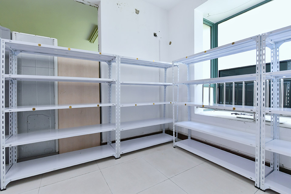 上海首個停用豐巢小區(qū)啟用自建快遞驛站