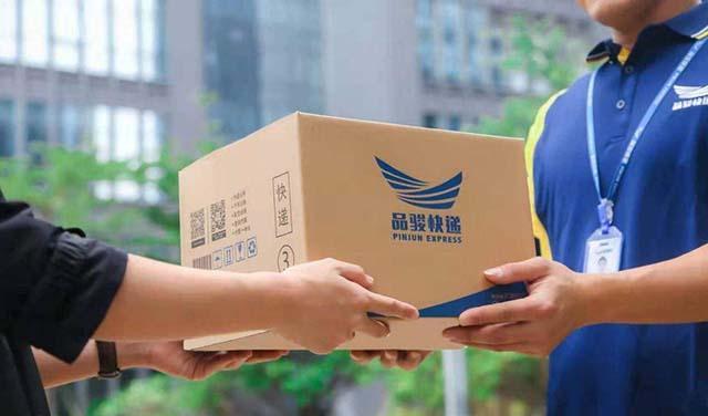 中國又一快遞涼了，曾坐擁4000多個網(wǎng)點(diǎn)，今31000名員工順豐接盤