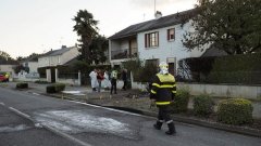 法國2架小型飛機(jī)相撞后墜進(jìn)居民區(qū) 已致5人死亡（附圖）
-哥倫比亞海運(yùn)