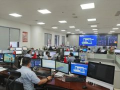 同期提高3.68%（比西安機(jī)場出港平均正常率高2.25%）；西安放行正常率:98.5%
-上海