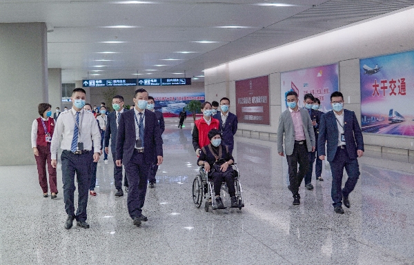  溫州市殘疾人聯(lián)合會副會長繆國展對甌運+服務(wù)內(nèi)收留表示了肯定與支持
-墨西哥空運價格