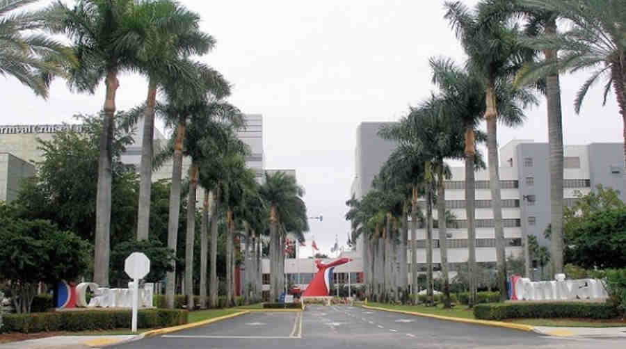 當一名分析師問及美國疾病控制中心郵輪復航的時間時
-國際物流