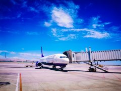 喀什機(jī)場(chǎng)機(jī)場(chǎng)共有13家航空公司執(zhí)行65條客貨運(yùn)航線
-澳洲雙清包稅